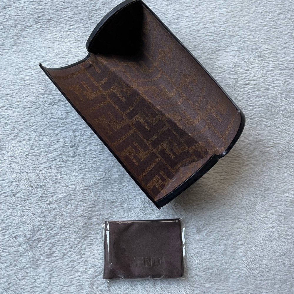 Fendi - sunglasses case